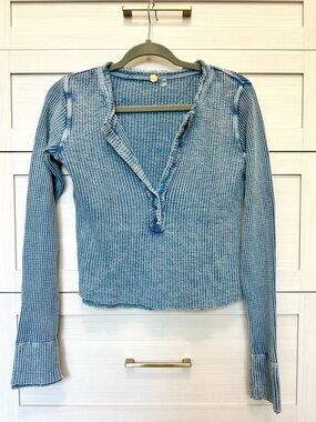 Free People Blue Waffle-Knit Long Sleeve Henley Small